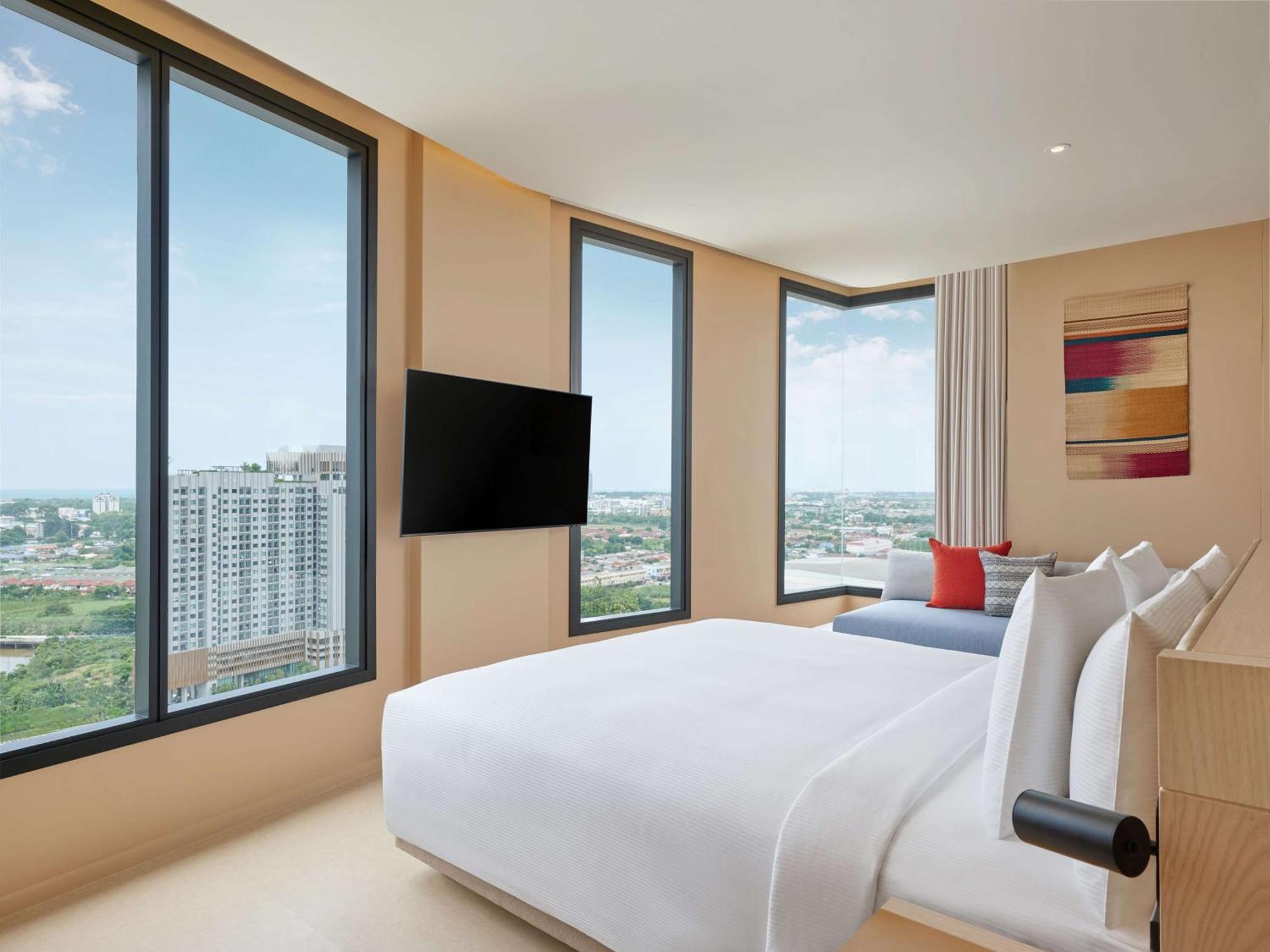 Hilton Garden Inn Rayong Bagian luar foto