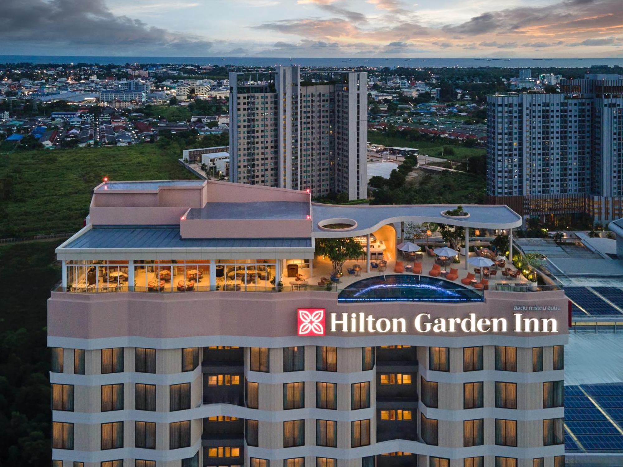 Hilton Garden Inn Rayong Bagian luar foto